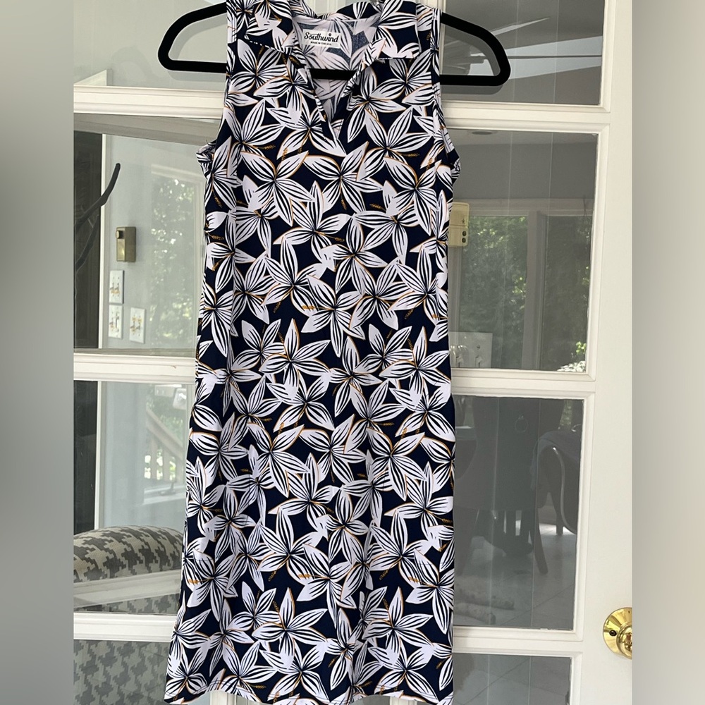 Southwind Floral Sleeveless Dress - Navy and White - Sz XS